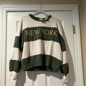 NWT Abercrombie & Fitch Crewneck Sweatshirt Size L